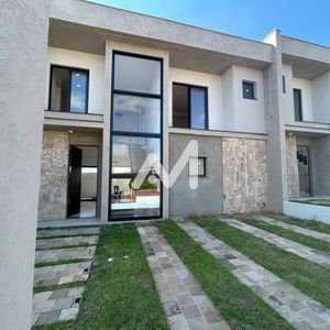 Sobrado com 136m² e 3 dormitórios no bairro Universitário em Lajeado para Comprar