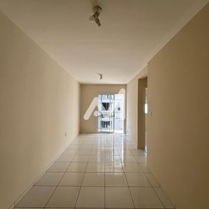 Apartamento com 80m² e 2 dormitórios no bairro Universitário em Lajeado para Alugar