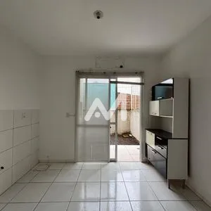 Sobrado com 62m² e 2 dormitórios no bairro Jardim do Cedro em Lajeado para Alugar