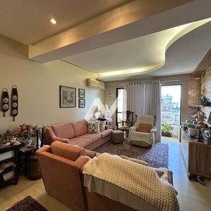 Apartamento com 105m² e 3 dormitórios no bairro Centro em Lajeado para Comprar