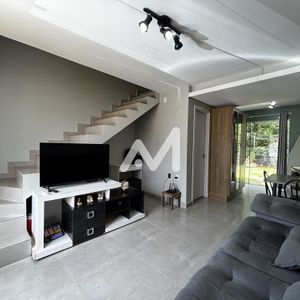 Sobrado com 69m² e 2 dormitórios no bairro Conventos em Lajeado para Comprar