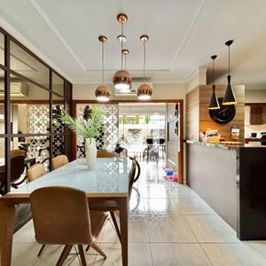 Sobrado com 160m² e 3 dormitórios no bairro Universitário em Lajeado para Comprar