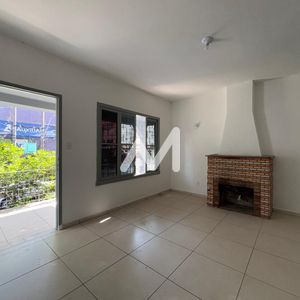 Sala Comercial com 200m² no bairro Centro em Lajeado para Alugar