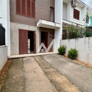 Sobrado com 70m² e 2 dormitórios no bairro Campestre em Lajeado para Alugar