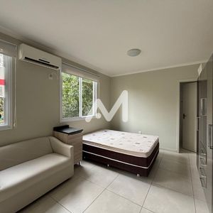 Kitnet com 50m² no bairro Universitário em Lajeado para Alugar