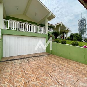 Casa com 285m² e 3 dormitórios no bairro São Cristóvão em Lajeado para Comprar