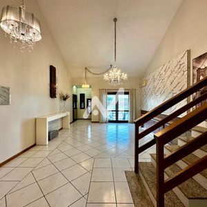 Casa com 210m² e 3 dormitórios no bairro Carneiros em Lajeado para Comprar