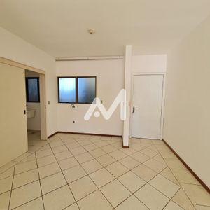 Apartamento com 50m² e 1 dormitório no bairro São Cristóvão em Lajeado para Alugar