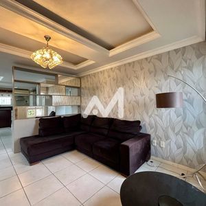 Casa com 195m² e 4 dormitórios no bairro Universitário em Lajeado para Comprar