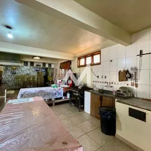 Casa Comercial com 270m² e 1 dormitório no bairro Olarias em Lajeado para Alugar