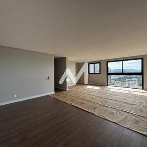 Apartamento com 166m² e 3 dormitórios no bairro Américano em Lajeado para Comprar
