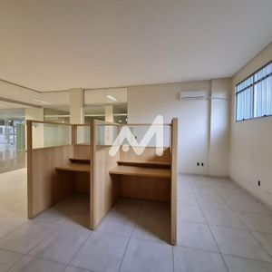 Sala Comercial com 50m² no bairro Centro em Lajeado para Alugar