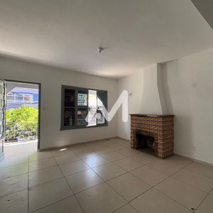 Sala Comercial com 200m² no bairro Centro em Lajeado para Alugar