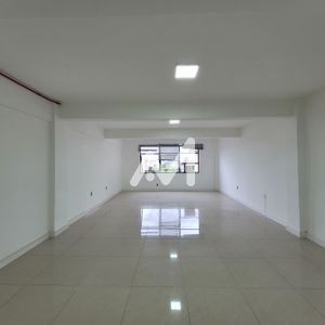 Sala Comercial com 58m² no bairro Centro em Lajeado para Alugar