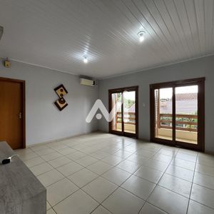 Casa com 240m² e 4 dormitórios no bairro Universitário em Lajeado para Alugar