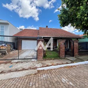 Casa com 289m² e 4 dormitórios no bairro Alto do Parque em Lajeado para Comprar ou Alugar