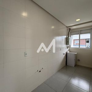 Apartamento com 70m² e 2 dormitórios no bairro Universitário em Lajeado para Alugar