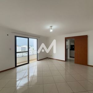 Apartamento com 78m² e 2 dormitórios no bairro Centro em Lajeado para Alugar