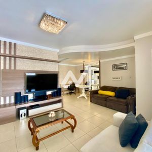 Sobrado com 148m² e 3 dormitórios no bairro Universitário em Lajeado para Comprar