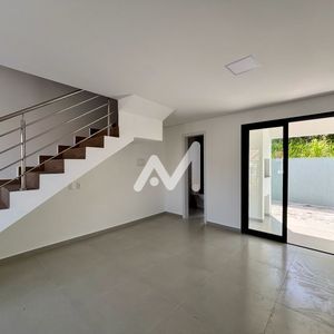 Sobrado com 73m² e 2 dormitórios no bairro Conventos em Lajeado para Comprar