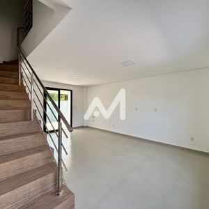 Sobrado com 73m² e 2 dormitórios no bairro Conventos em Lajeado para Comprar