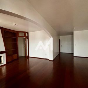 Apartamento com 146m² e 3 dormitórios no bairro Centro em Lajeado para Comprar ou Alugar