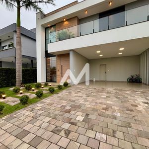 Casa de Condomínio com 284m² e 4 dormitórios no bairro Jardim Botânico em Lajeado para Comprar
