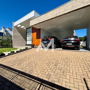 Casa com 162m² e 2 dormitórios no bairro Universitário em Lajeado para Comprar