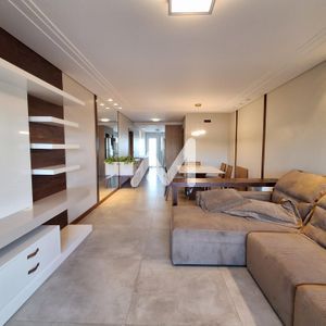 Apartamento com 140m² e 3 dormitórios no bairro Florestal em Lajeado para Comprar