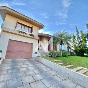 Casa com 253m² e 3 dormitórios no bairro São Cristóvão em Lajeado para Comprar