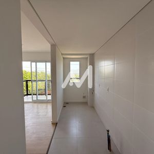 Apartamento com 71m² e 3 dormitórios no bairro Universitário em Lajeado para Alugar