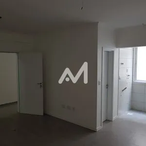 Kitnet com 35m² no bairro Universitário em Lajeado para Comprar