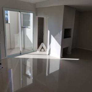 Sobrado com 142m² e 3 dormitórios no bairro Universitário em Lajeado para Comprar