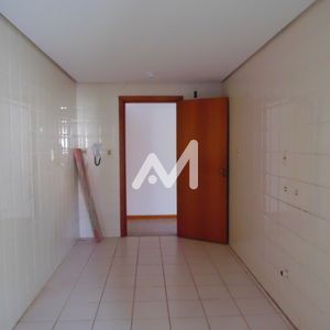 Apartamento com 107m² e 3 dormitórios no bairro Centro em Lajeado para Comprar