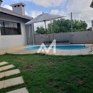 Casa com 113m² e 3 dormitórios no bairro Universitário em Lajeado para Comprar