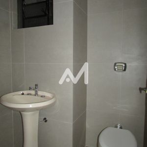 Sala Comercial com 146m² no bairro Centro em Lajeado para Alugar