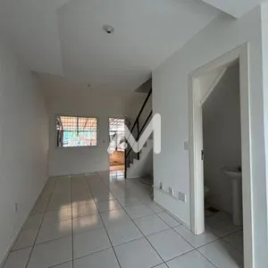 Sobrado com 62m² e 2 dormitórios no bairro Jardim do Cedro em Lajeado para Alugar