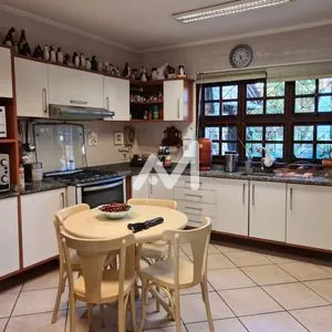 Casa com 138m² e 4 dormitórios no bairro Moinhos em Lajeado para Comprar