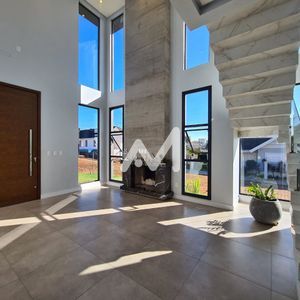 Casa com 275m² e 2 dormitórios no bairro Bom Pastor em Lajeado para Comprar