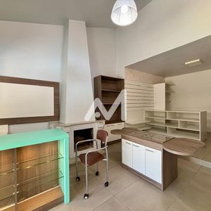 Casa Comercial com 163m² e 3 dormitórios no bairro São Cristóvão em Lajeado para Comprar ou Alugar