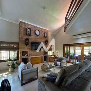 Sítio com 450m² e 3 dormitórios no bairro Floresta em Lajeado para Comprar