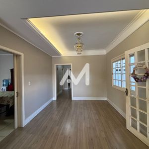 Apartamento com 100m² e 3 dormitórios no bairro Florestal em Lajeado para Alugar