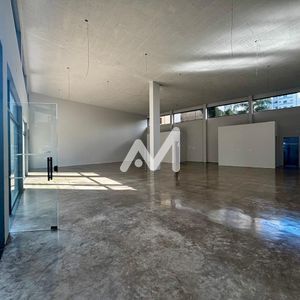 Loja com 250m² no bairro Centro em Lajeado para Alugar