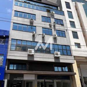 Loja com 400m² no bairro Centro em Lajeado para Alugar