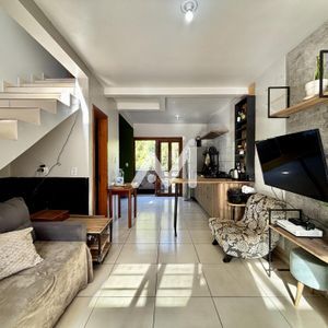 Sobrado com 64m² e 2 dormitórios no bairro Moinhos D'água em Lajeado para Comprar