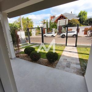 Casa com 165m² e 3 dormitórios no bairro Moinhos em Lajeado para Comprar