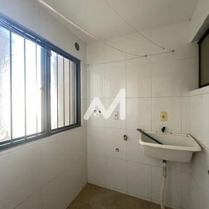 Apartamento com 48m² e 1 dormitório no bairro Centro em Lajeado para Comprar ou Alugar