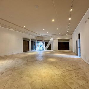 Loja com 250m² no bairro Centro em Lajeado para Alugar