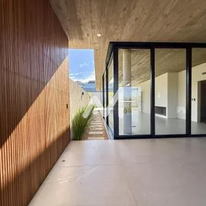 Casa com 237m² e 4 dormitórios no bairro Hidráulica em Lajeado para Comprar