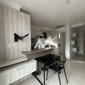 Kitnet com 28m² no bairro Universitário em Lajeado para Alugar